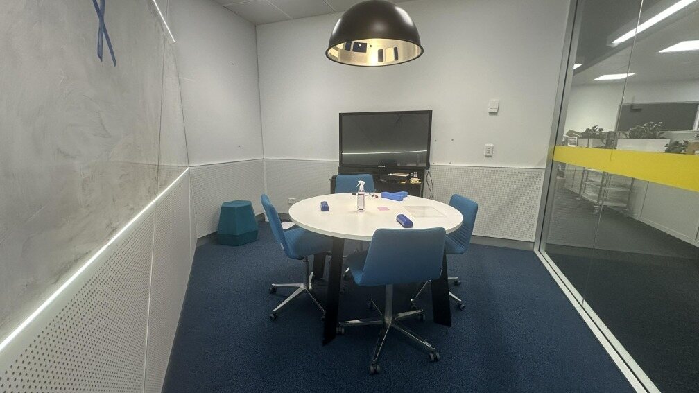 Meeting room: post-change inference image